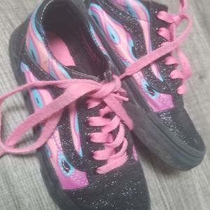 VAN KIDS SNEAKERS SIZE 1